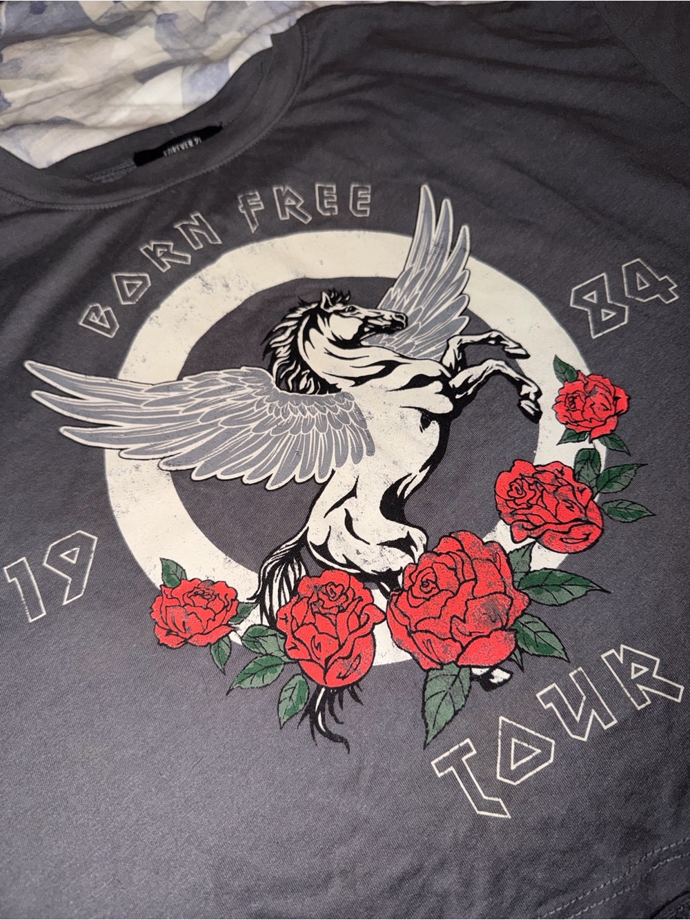 Forever 21 Cropped Graphic Tee Shirt